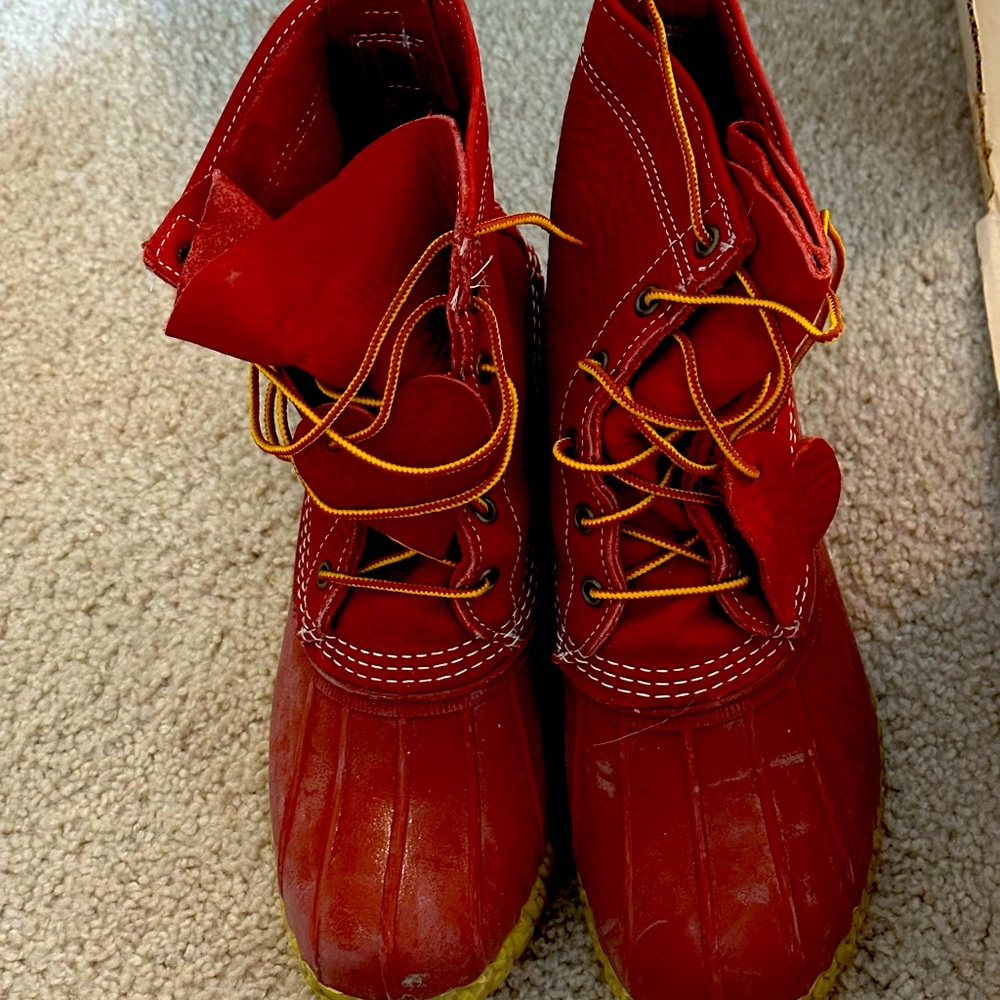 LL Bean heart boot